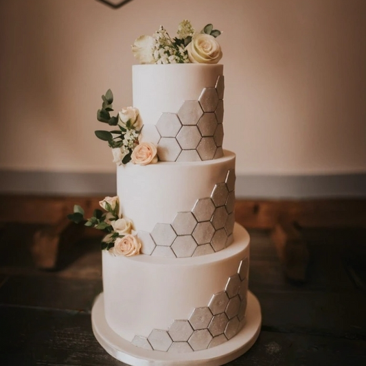 Wedding tier cake